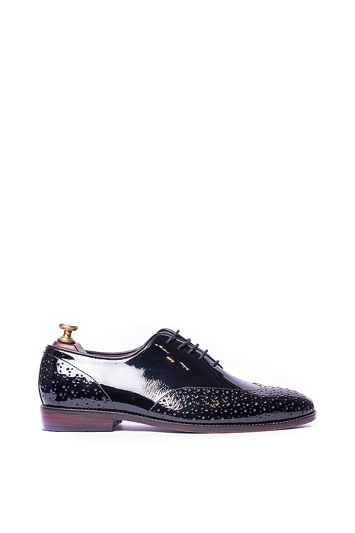 Black Leather Lace-Up Shoes by ARTIMEN at Pernia's Pop Up Shop