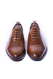 Burnt Tan Hand Painted Oxford Lace Ups Shoes Design by ARTIMEN at ...