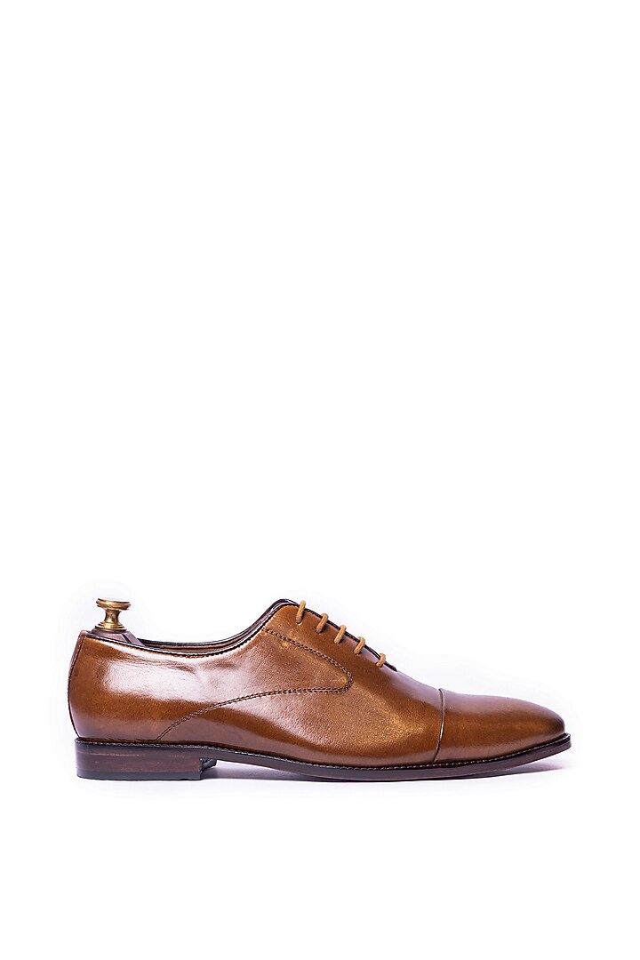 Burnt Tan Leather Oxford Lace-Up Shoes by ARTIMEN at Pernia's Pop Up Shop