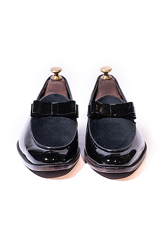 Black Leather Tux Shoes by ARTIMEN