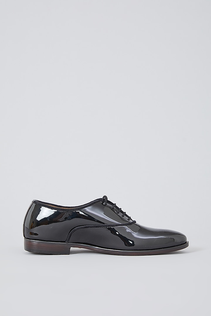 Black Patent Leather Oxfords by ARTIMEN at Pernia's Pop Up Shop