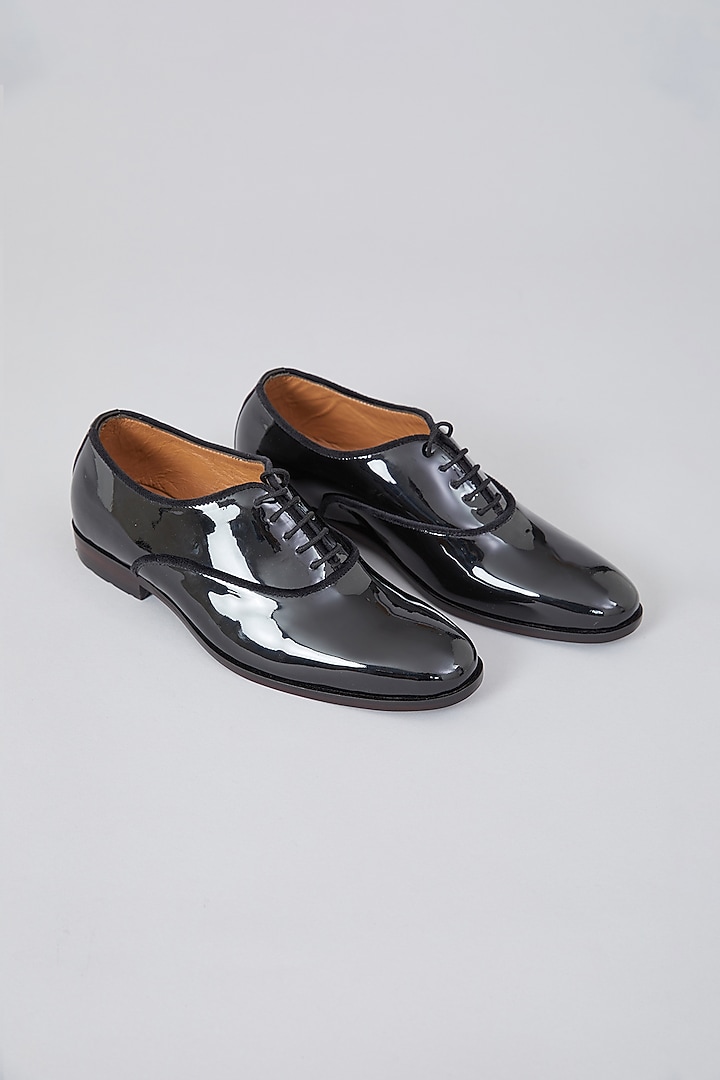 Black Patent Leather Oxfords by ARTIMEN at Pernia's Pop Up Shop
