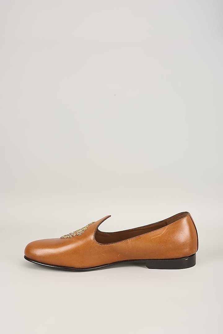 Tan Leather Mojaris by ARTIMEN at Pernia's Pop Up Shop