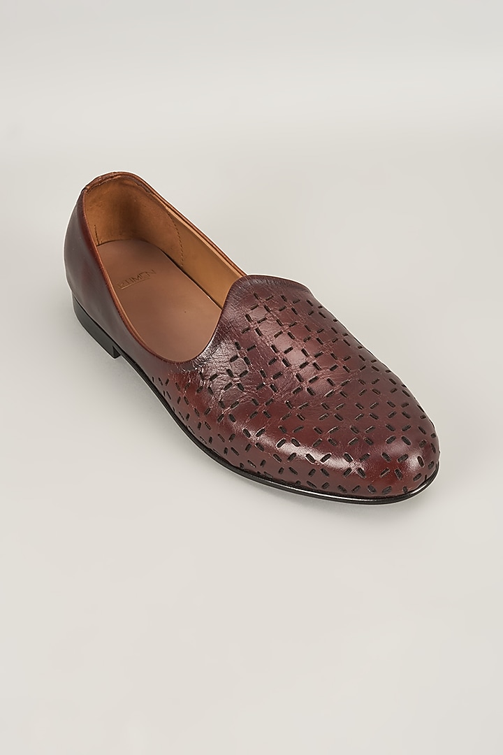 Brown Leather Mojaris by ARTIMEN at Pernia's Pop Up Shop