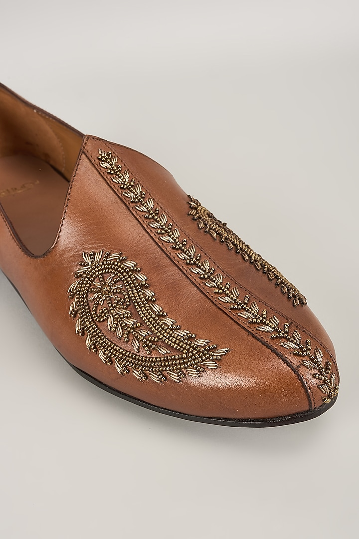 Brown Leather Mojaris by ARTIMEN at Pernia's Pop Up Shop