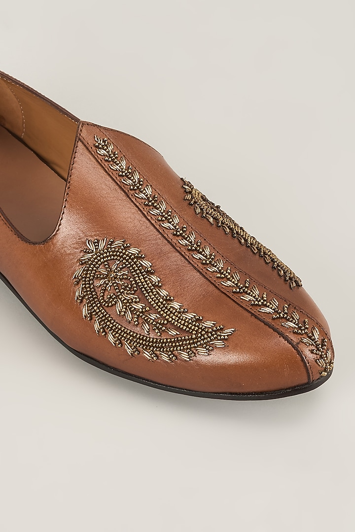 Brown Leather Mojaris by ARTIMEN at Pernia's Pop Up Shop