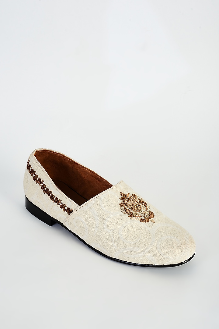 Buy ARTIMEN White Jacquard Hand Embroidered Shoes at Pernia ...