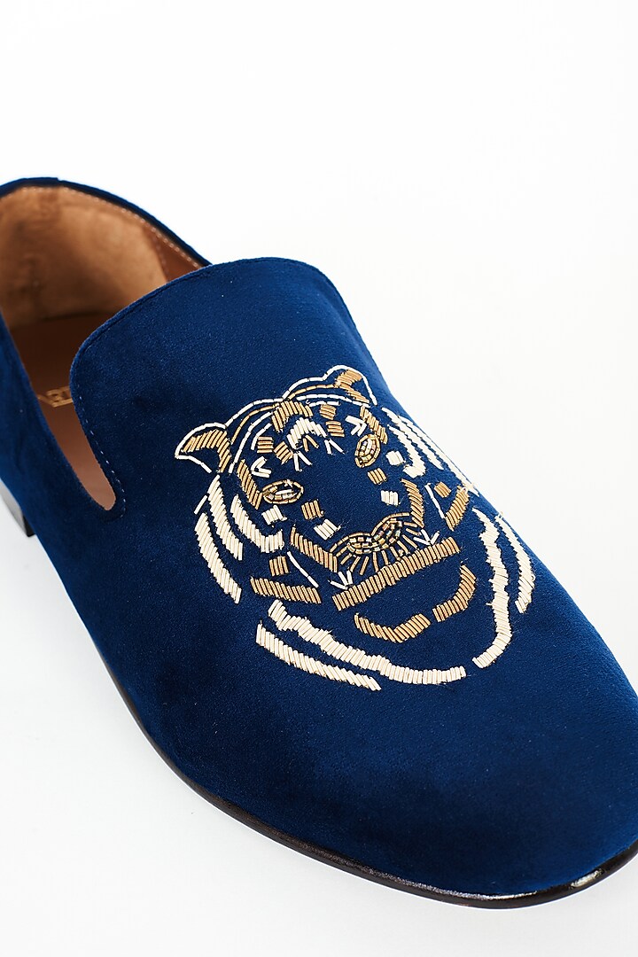 Blue Velvet Hand Embroidered Shoes by ARTIMEN at Pernia's Pop Up Shop