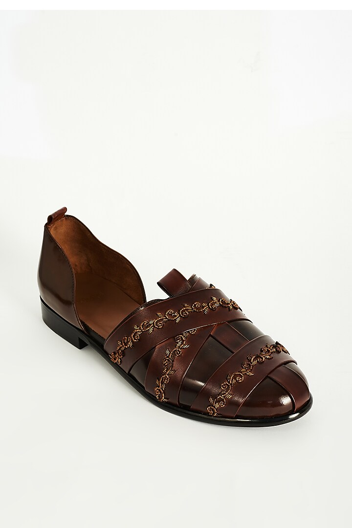 Brown Leather Hand Embroidered Shoes by ARTIMEN at Pernia's Pop Up Shop