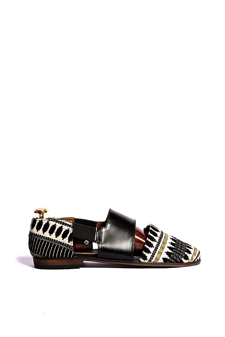 Black & White Leather Handloom Sandals by ARTIMEN at Pernia's Pop Up Shop