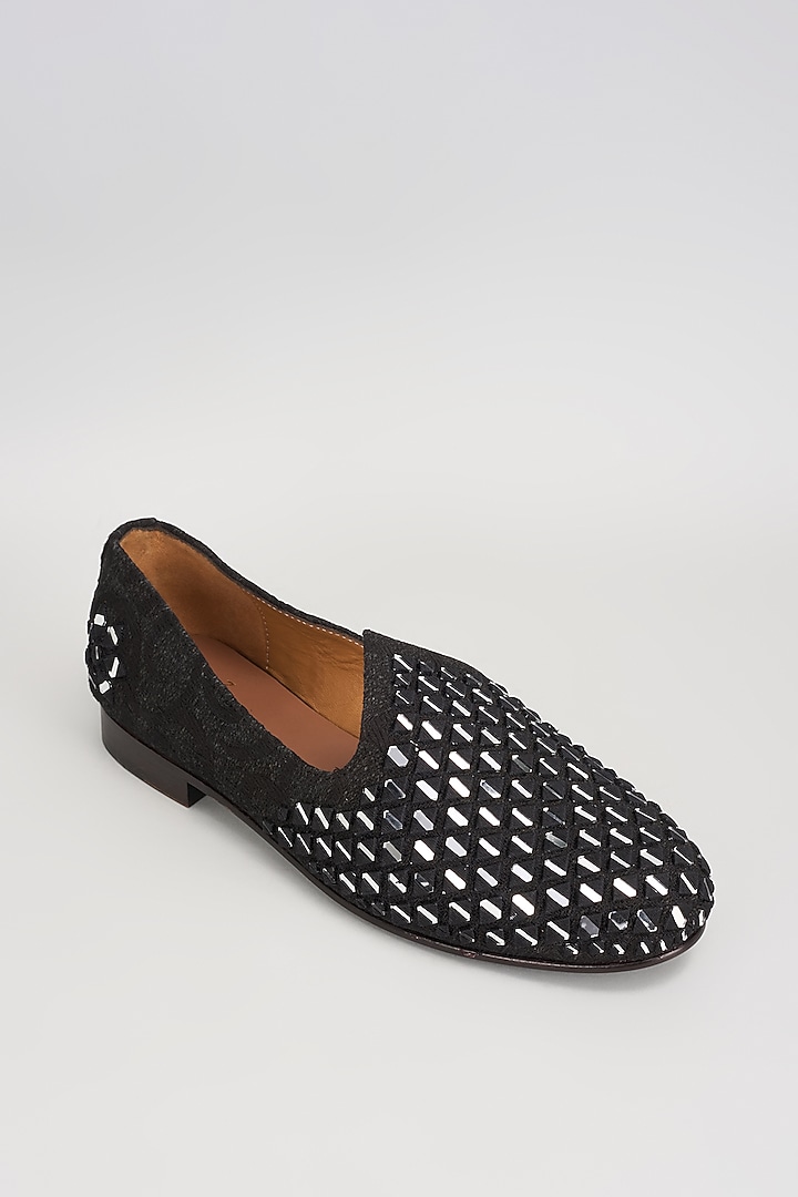 Black Jacquard Mirror Work Juttis by ARTIMEN at Pernia's Pop Up Shop