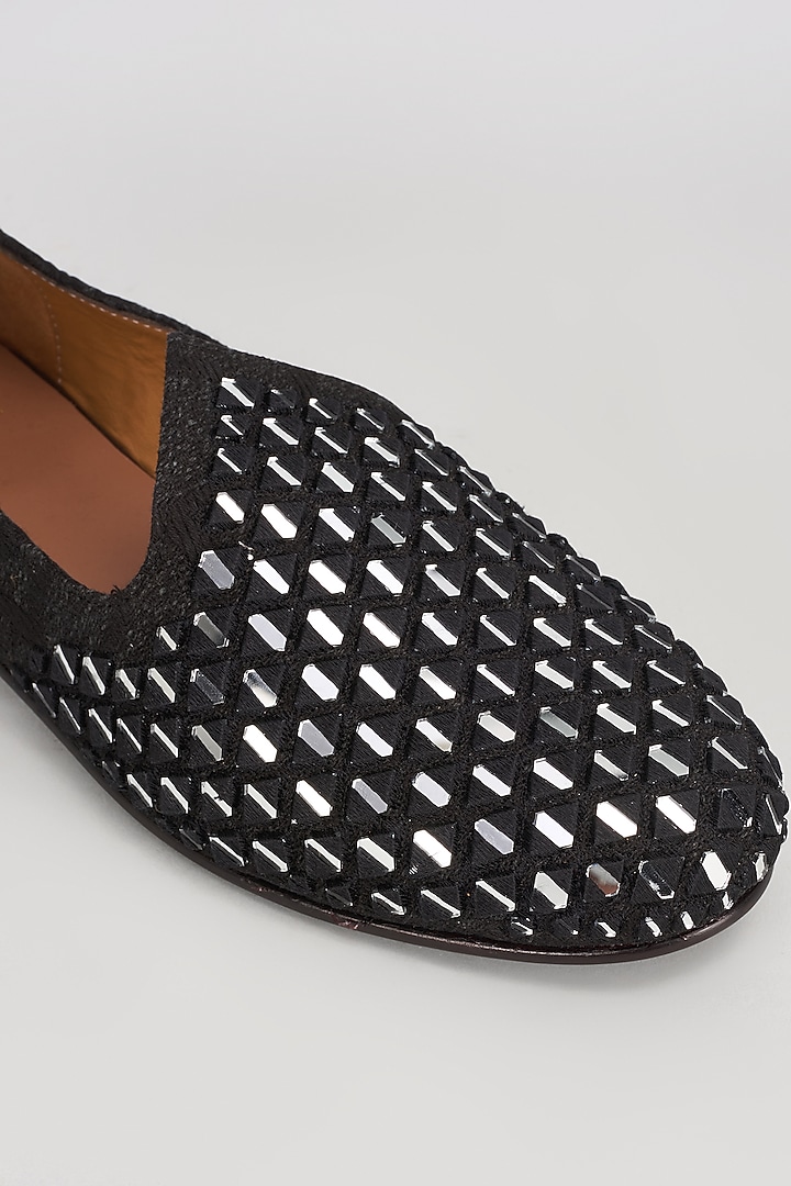 Black Jacquard Mirror Work Juttis by ARTIMEN at Pernia's Pop Up Shop