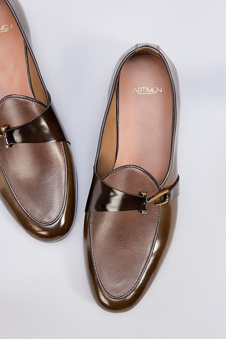 Brushed Dual-Tone Brown Leather Loafers by ARTIMEN at Pernia's Pop Up Shop