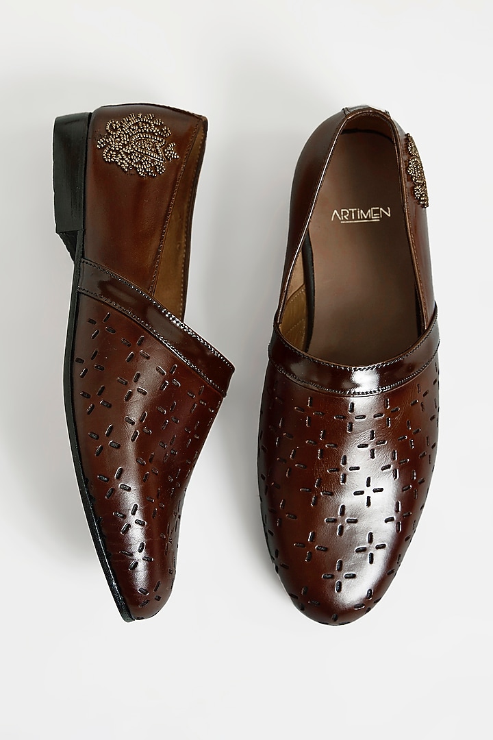 Brown Leather Juttis by ARTIMEN at Pernia's Pop Up Shop