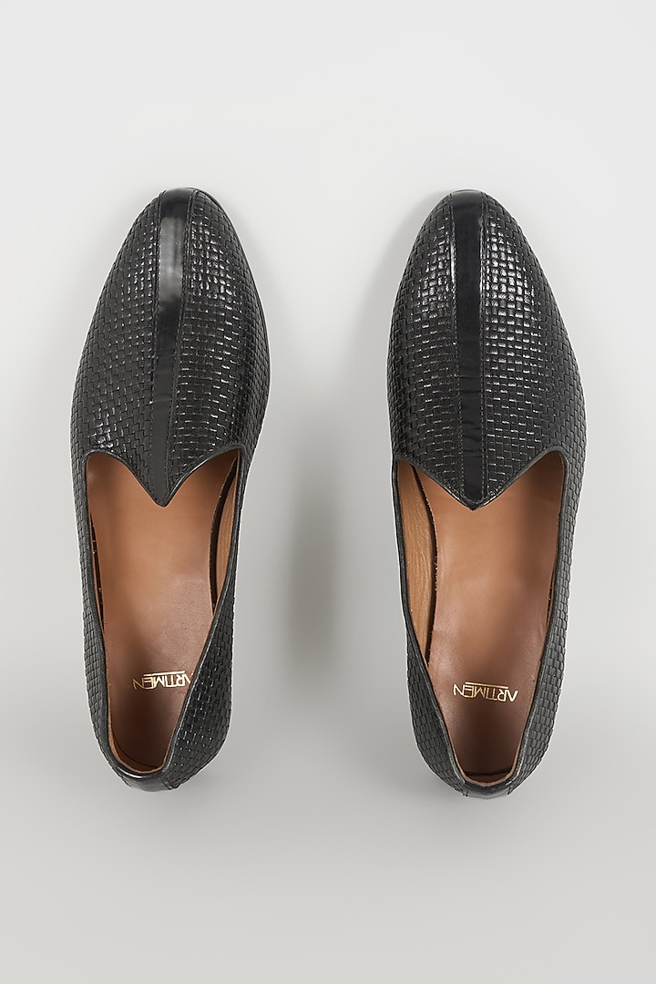 Black Leather Juttis by ARTIMEN at Pernia's Pop Up Shop