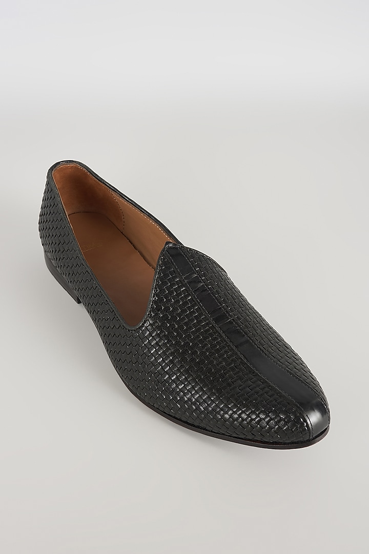 Black Leather Juttis by ARTIMEN at Pernia's Pop Up Shop