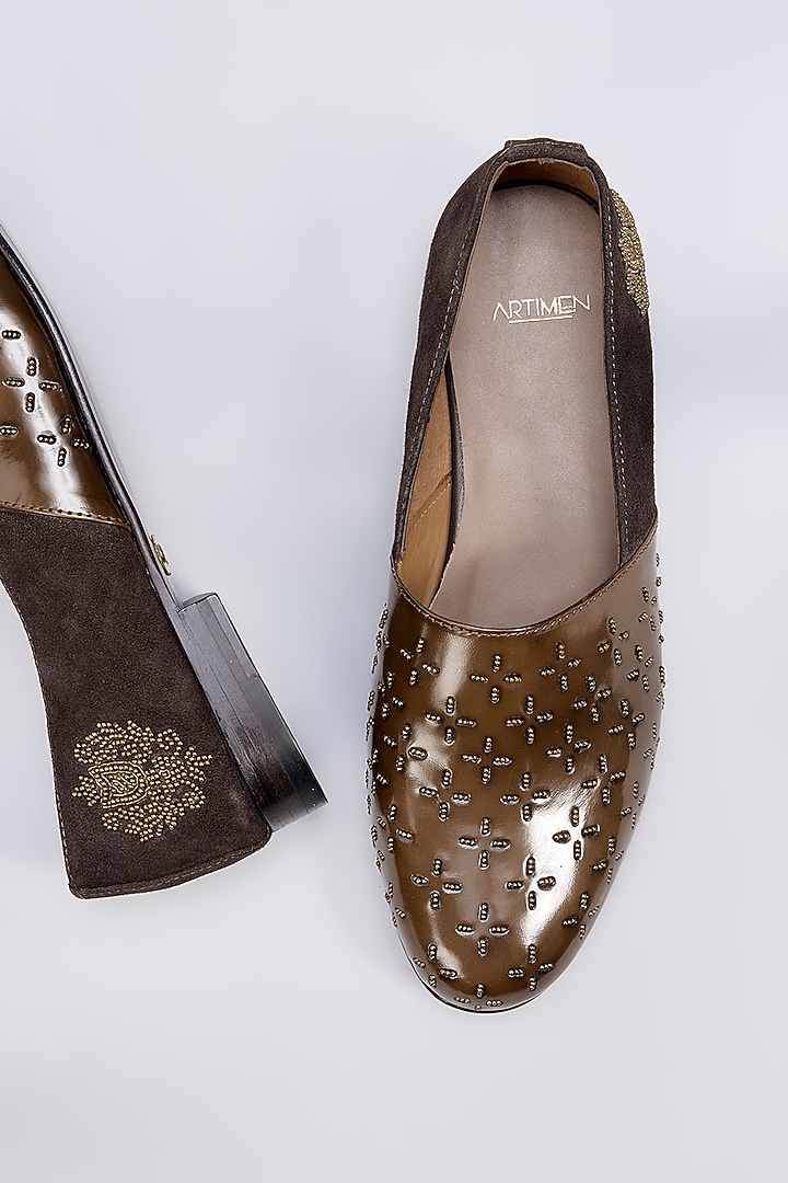 Burnt Brown Leather Dabka Embroidered Juttis by ARTIMEN at Pernia's Pop Up Shop