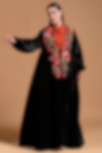 Black Poly Velvet Embroidered Abaya by Amore Mio by Hitu
