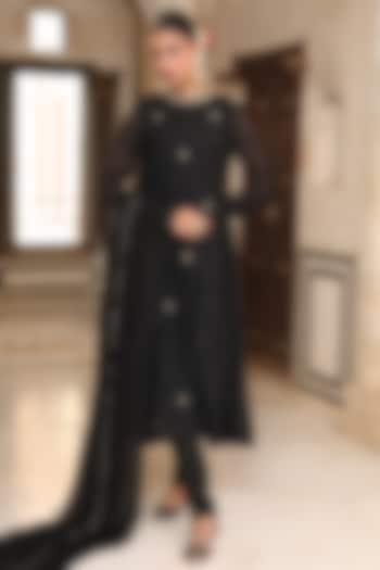 Black Silk Zardosi Embroidered Wedding Anarkali Set by AMOREE at Pernia's Pop Up Shop