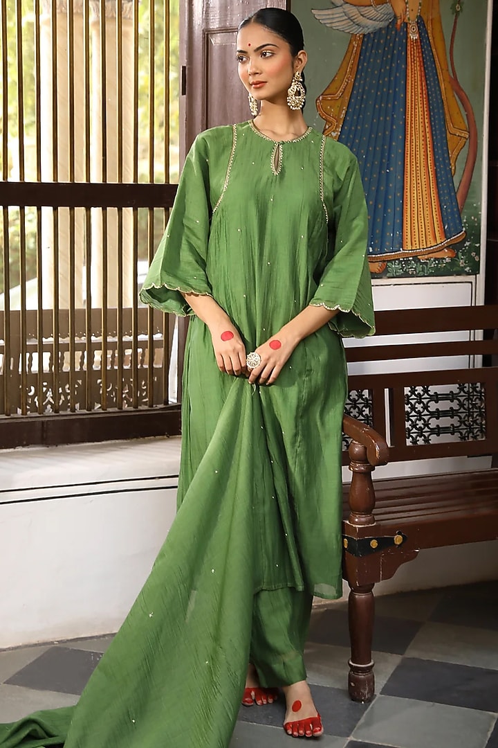 Green Cotton Chanderi Hand Embroidered Kurta Set by AMOREE at Pernia's Pop Up Shop