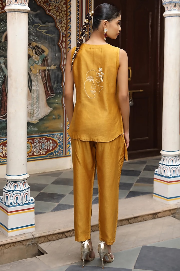 Mustard Chanderi Silk Hand Embroidered Co-Ord Set by AMOREE at Pernia's Pop Up Shop