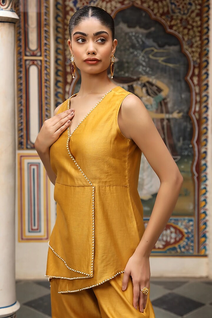 Mustard Chanderi Silk Hand Embroidered Co-Ord Set by AMOREE at Pernia's Pop Up Shop