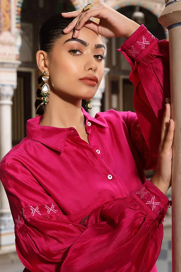 Pink Silk Chanderi Hand Embroidered Co-Ord Set by AMOREE at Pernia's Pop Up Shop