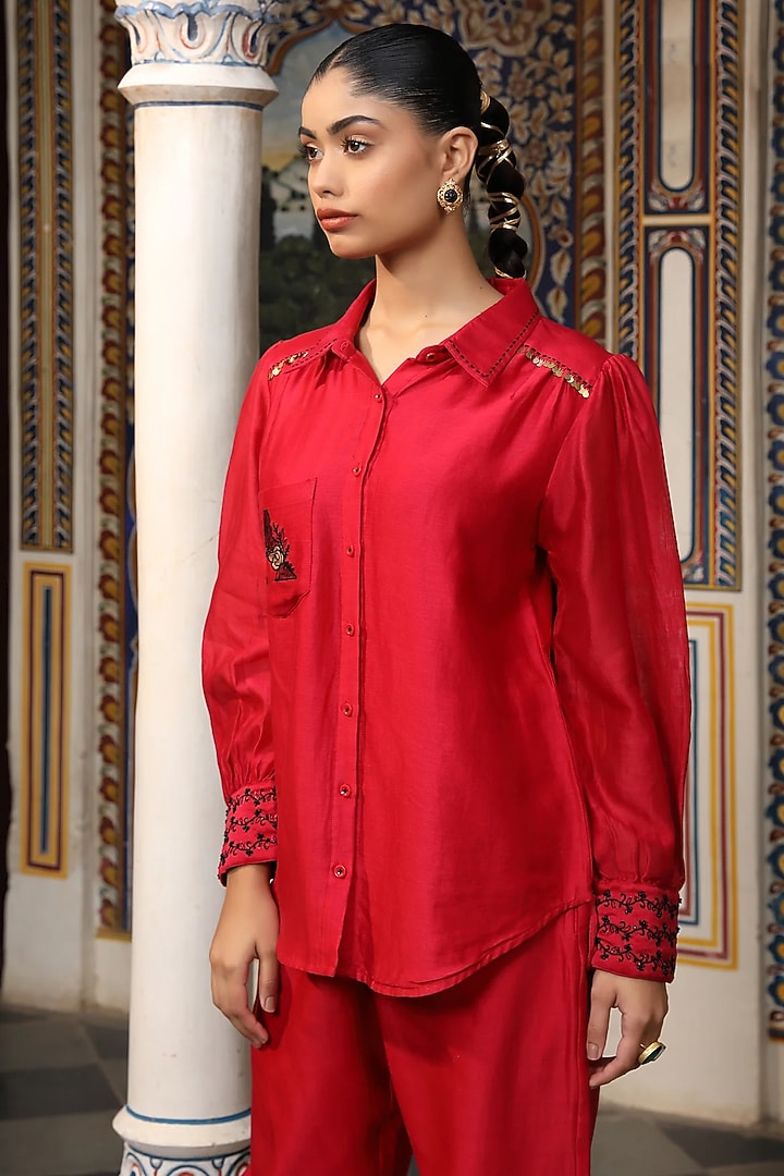 Red Silk Chanderi Hand Embroidered Co-Ord Set by AMOREE at Pernia's Pop Up Shop