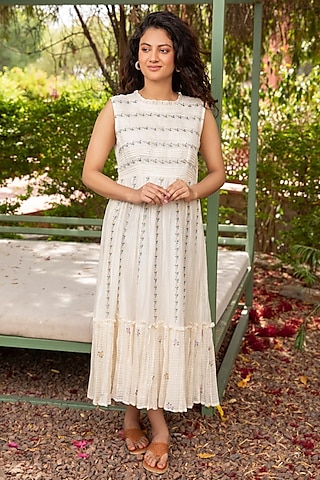 White Cotton Silk Thread Embroidered Dress by AMOREE