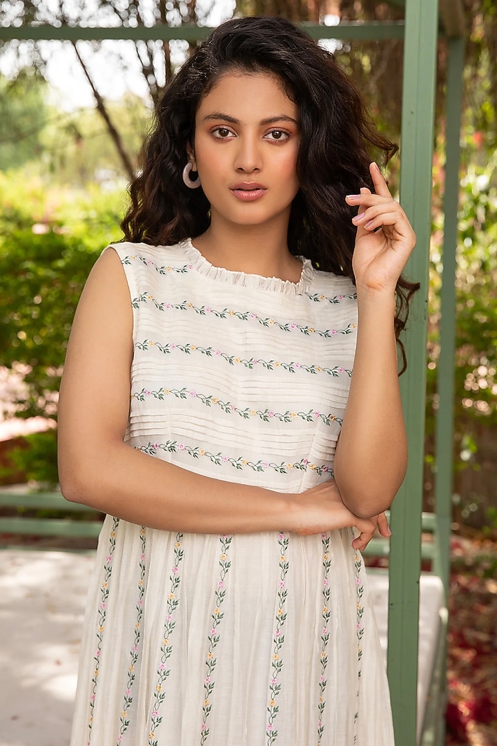 White Cotton Silk Thread Embroidered Dress by AMOREE at Pernia's Pop Up Shop