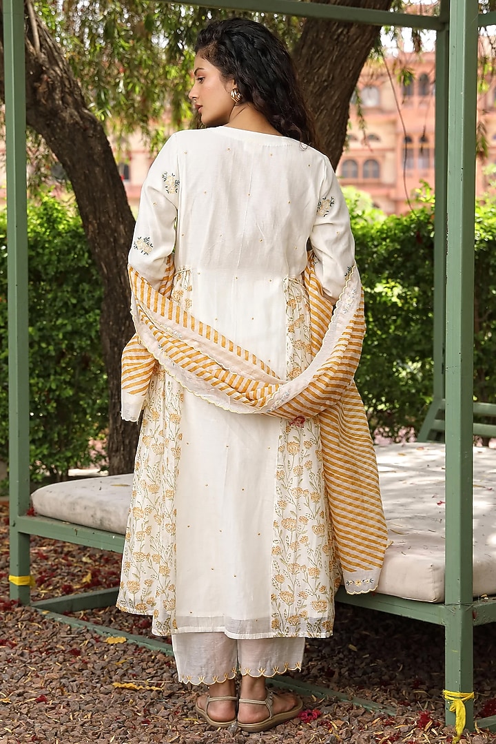 Yellow Cotton Silk Block Printed & Thread Embroidered Kurta Set by AMOREE at Pernia's Pop Up Shop