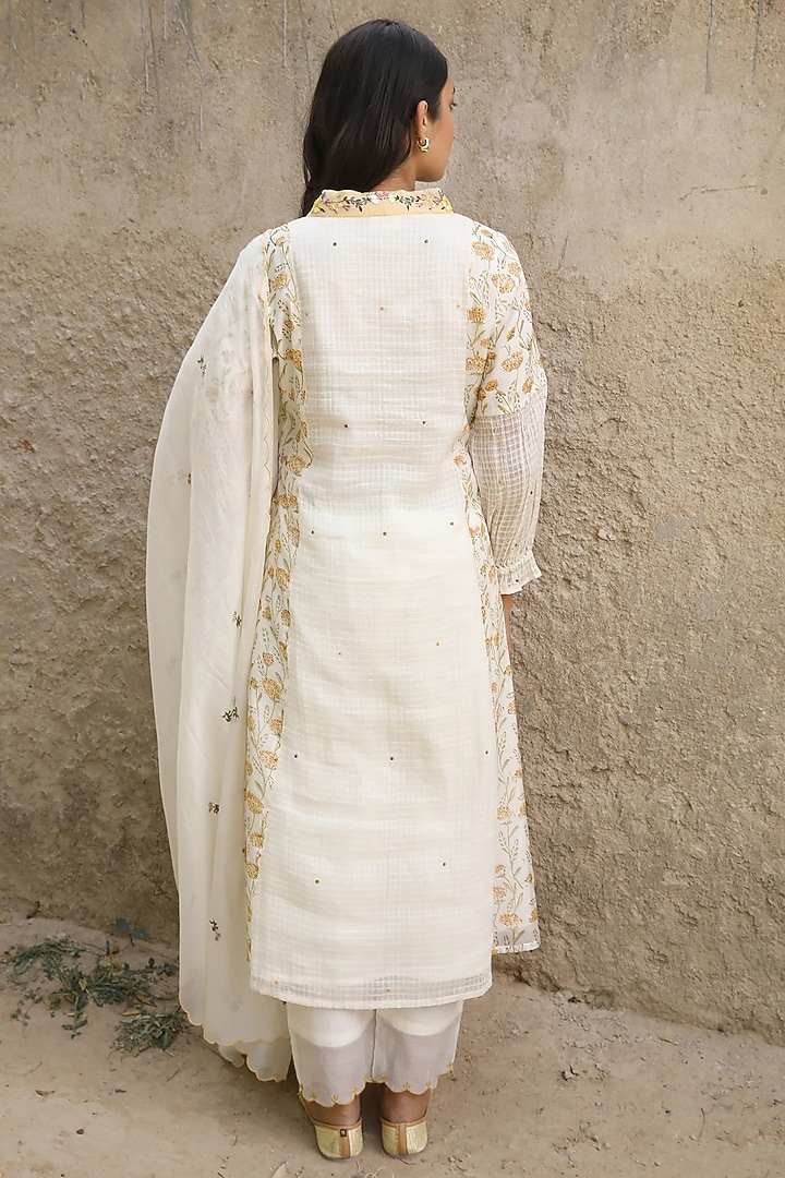 Yellow Cotton Silk Block Printed & Thread Embroidered Kurta Set by AMOREE at Pernia's Pop Up Shop