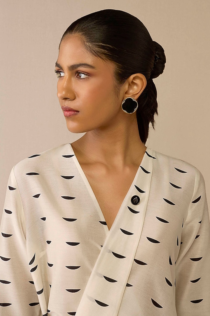 Ivory Chanderi Tunic Set by AMPM at Pernia's Pop Up Shop