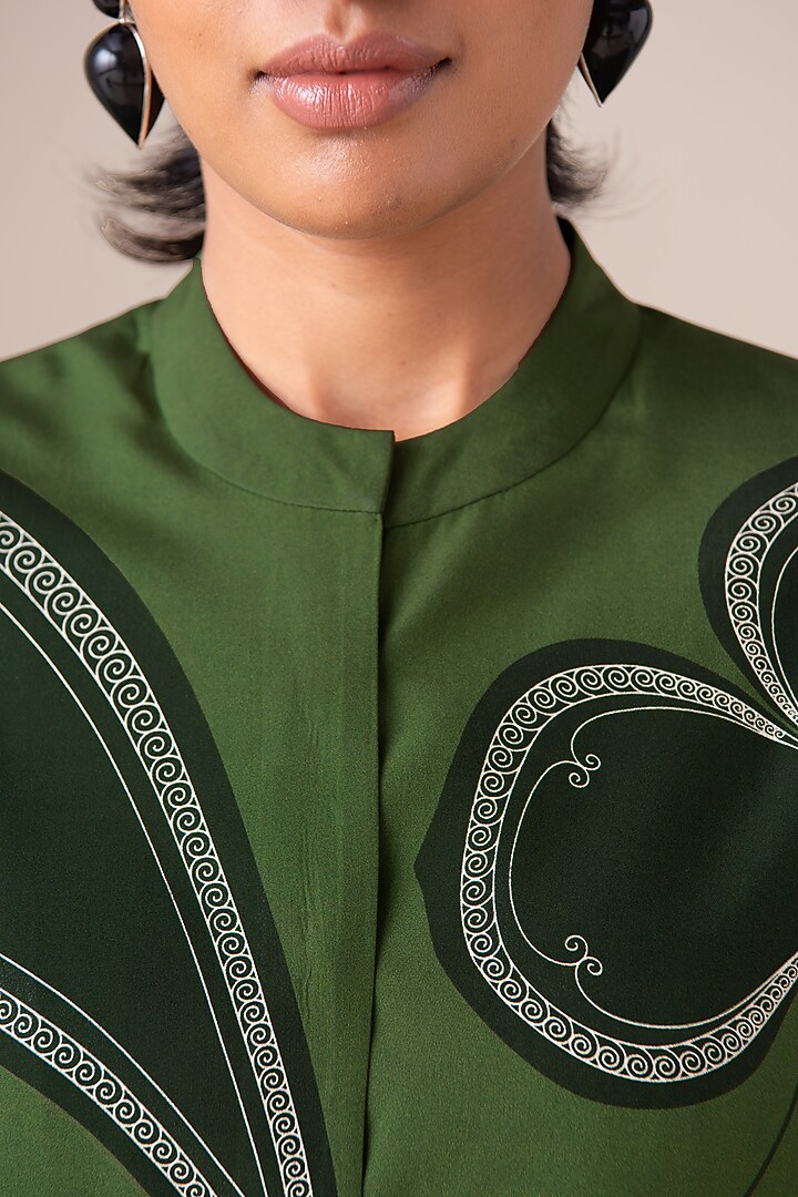 Fern Green Habutai Silk Motif Printed Abaya Jacket Set by AMPM at Pernia's Pop Up Shop