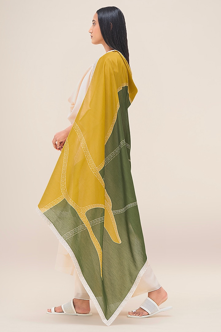 Butter Yellow Silk Chanderi Layered Kurta Set by AMPM at Pernia's Pop Up Shop