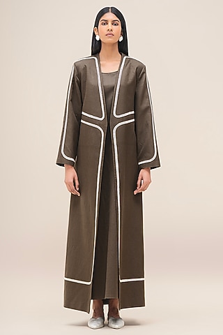 Taupe Cotton & Silk Abaya Set by AMPM