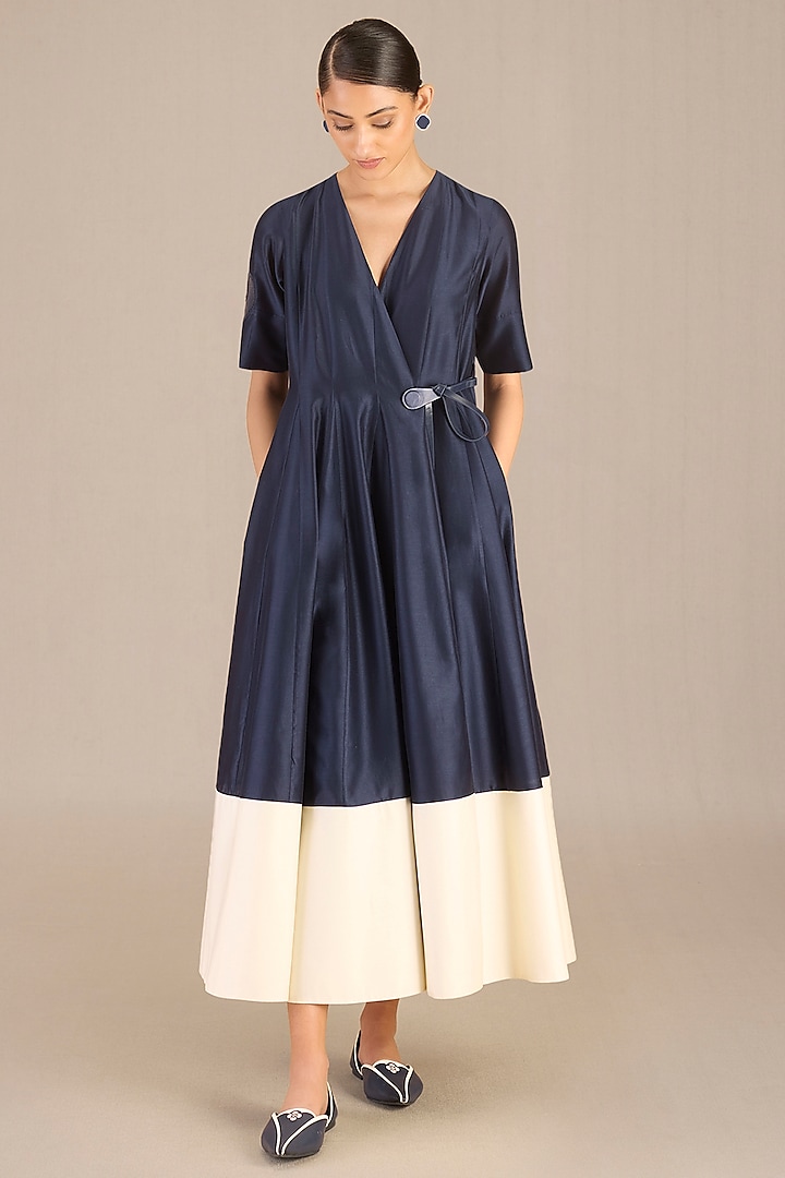 Navy Rose Silk Dress With Belt by AMPM