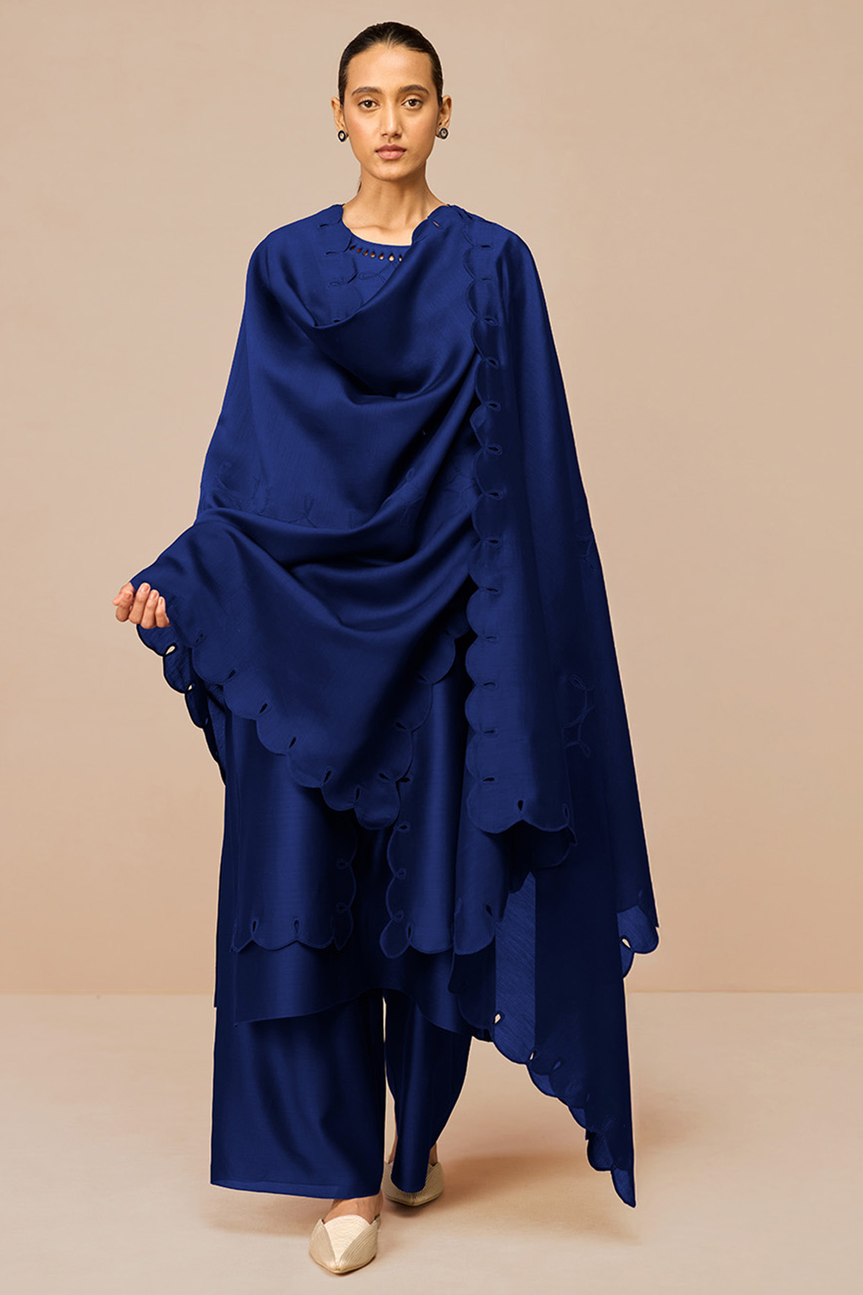 Indigo Chanderi Scalloped Kurta Set by AMPM at Pernia's Pop Up Shop
