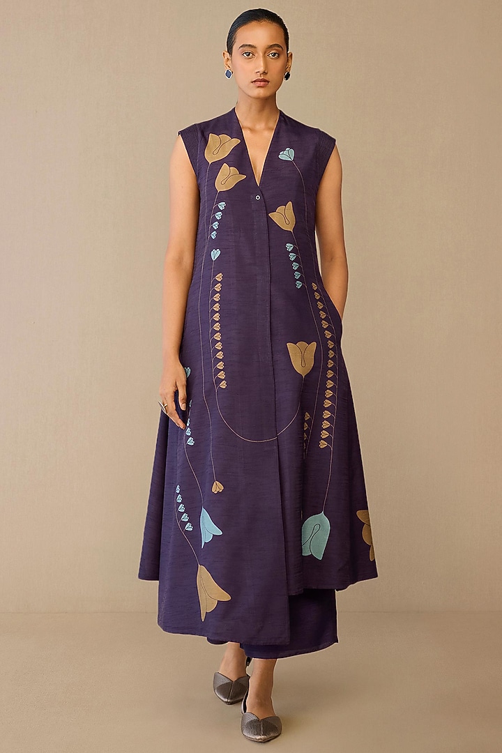 Deep Purple Raw Silk Paneled Kurta Set by AMPM at Pernia's Pop Up Shop