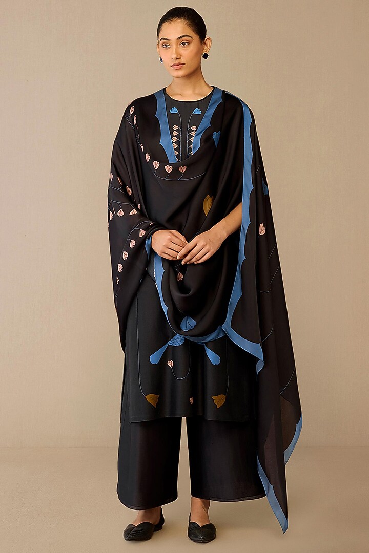 Smokey Black Chanderi Tunic Set by AMPM at Pernia's Pop Up Shop