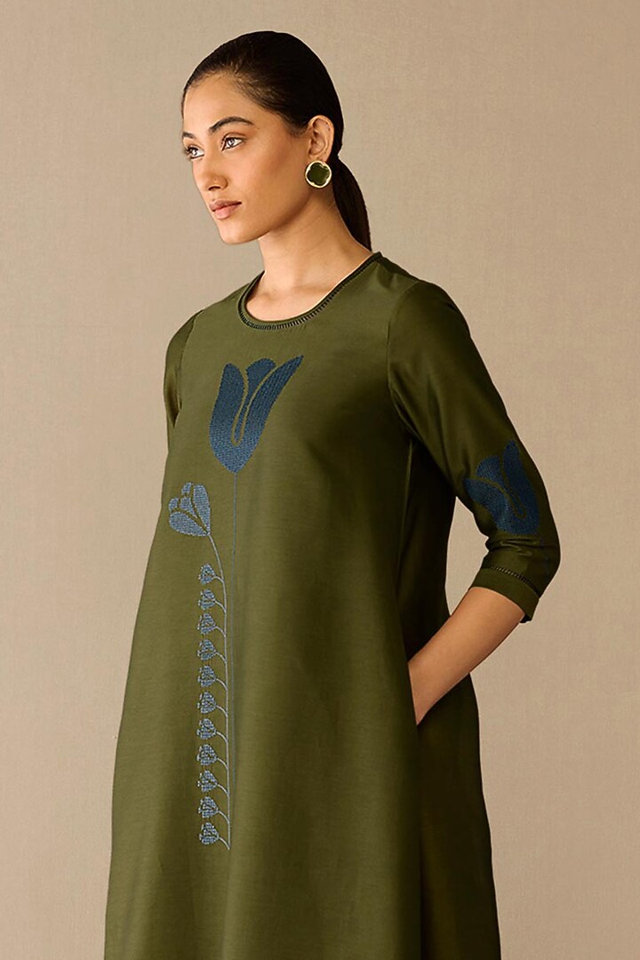 Green Cotton Silk Kurta Set by AMPM at Pernia's Pop Up Shop