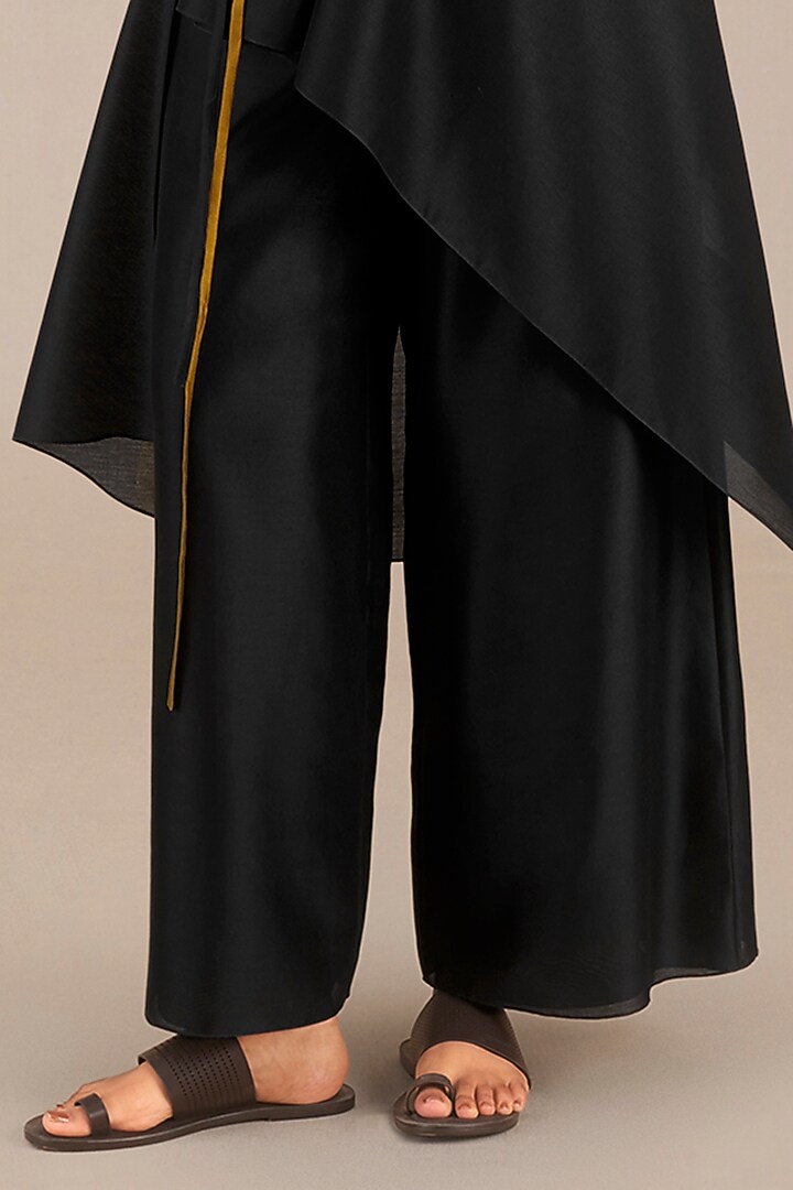 Black Chanderi Embroidered Tunic Set by AMPM at Pernia's Pop Up Shop