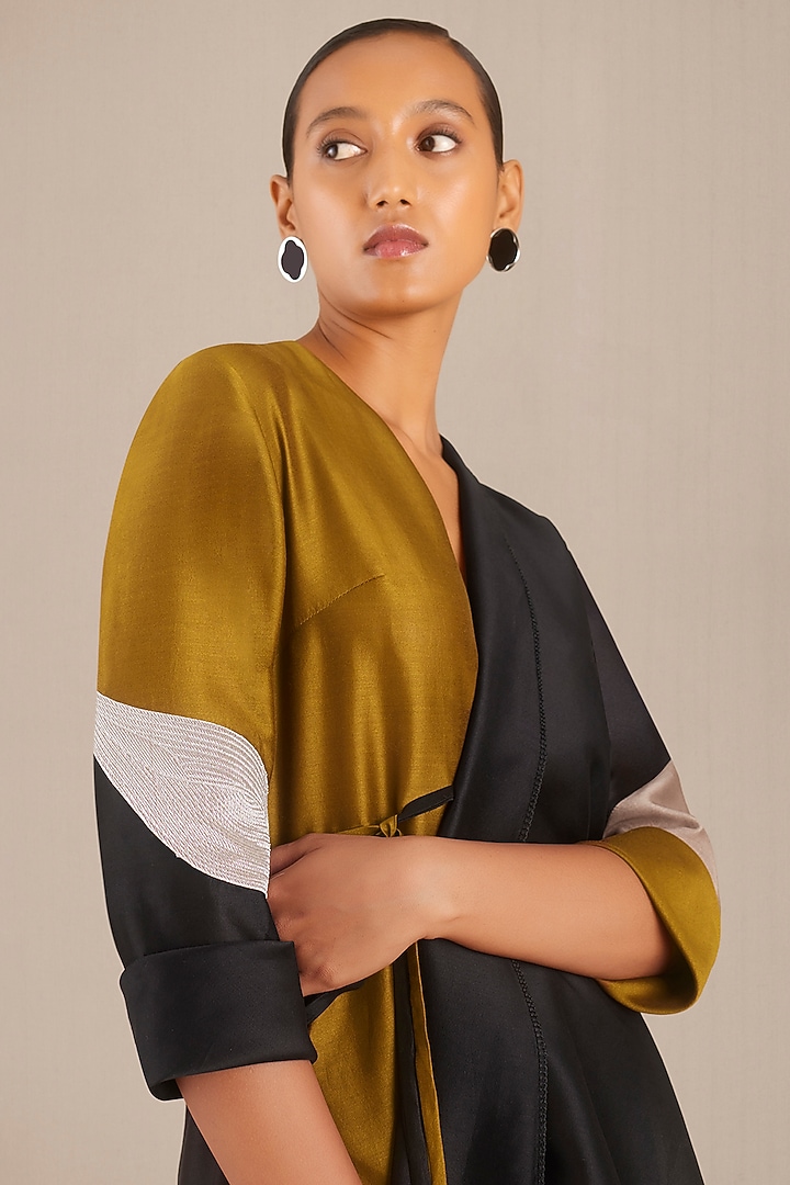 Black Chanderi Embroidered Tunic Set by AMPM at Pernia's Pop Up Shop