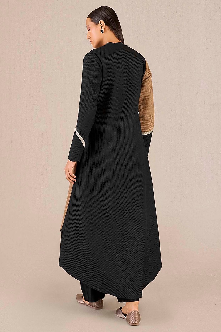 Black Chanderi Color-Blocked Jacket Set by AMPM at Pernia's Pop Up Shop