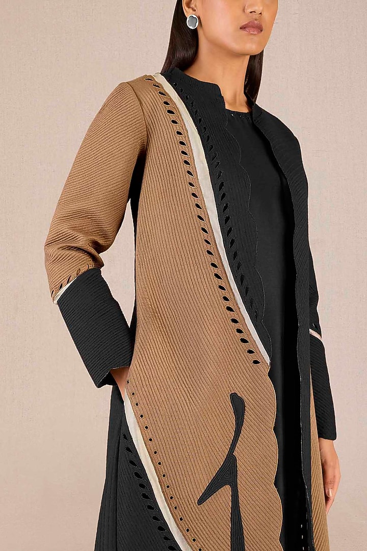 Black Chanderi Color-Blocked Jacket Set by AMPM at Pernia's Pop Up Shop