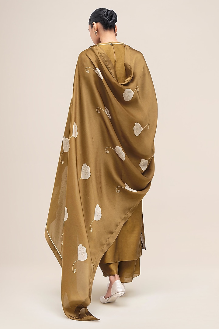 Olive Chanderi Kurta Set by AMPM at Pernia's Pop Up Shop