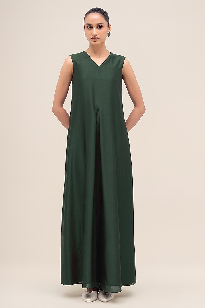 Bottle Green & Sage Chanderi Printed Abaya Set by AMPM at Pernia's Pop Up Shop