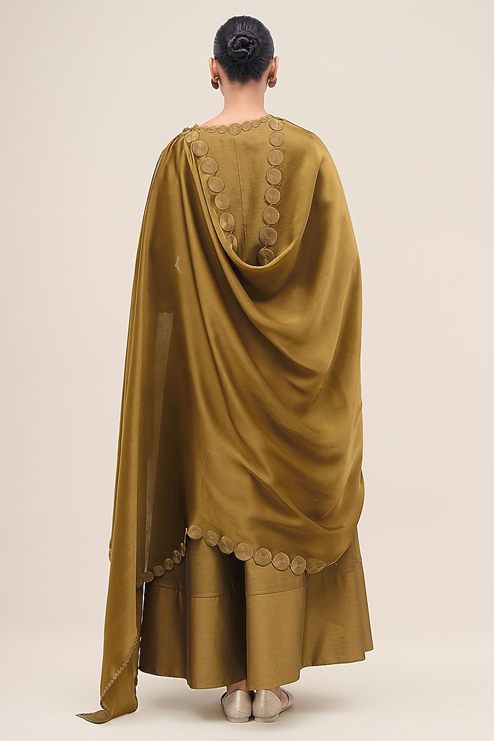 Olive Chanderi Silk Thread Embroidered Kurta Set by AMPM at Pernia's Pop Up Shop