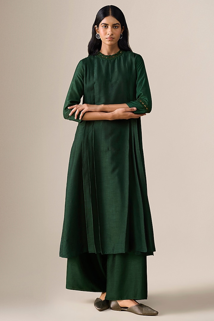 Dark Green Raw Silk Embellished Kurta Set by AMPM at Pernia's Pop Up Shop