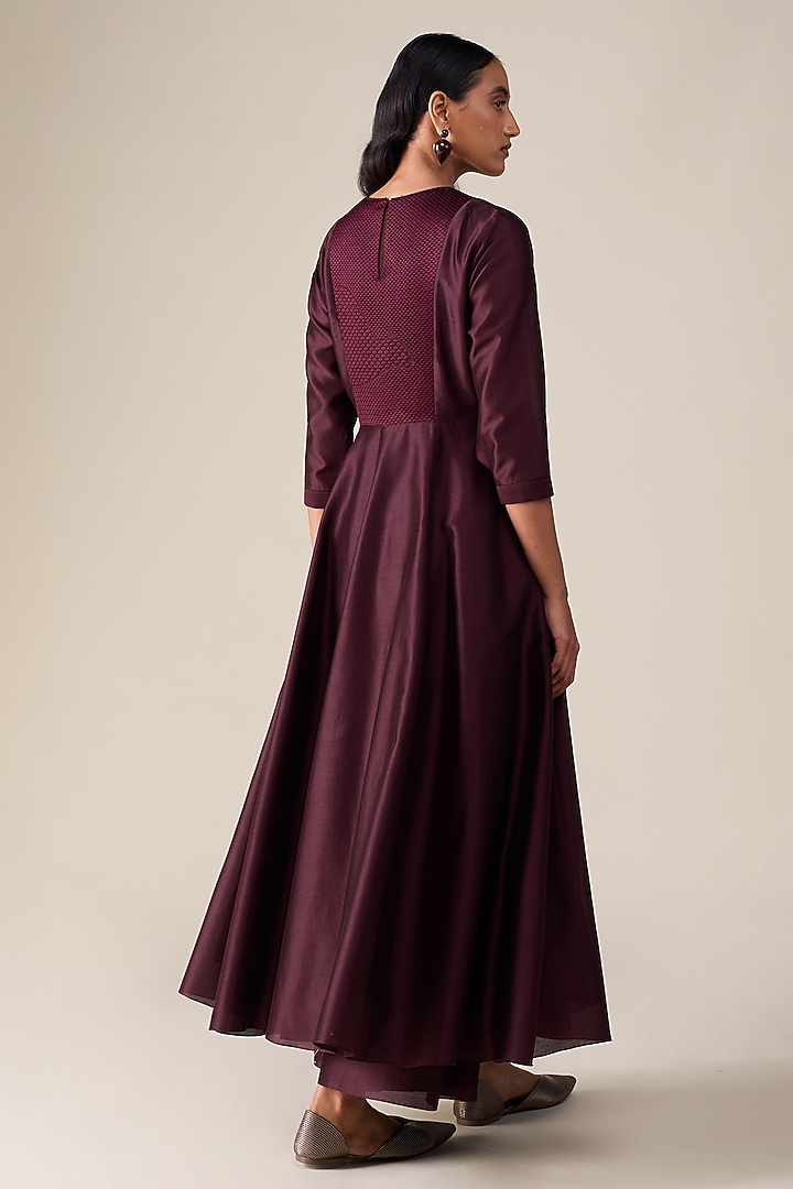 Wine-Red Cotton Silk Embroidered Kurta Set by AMPM at Pernia's Pop Up Shop